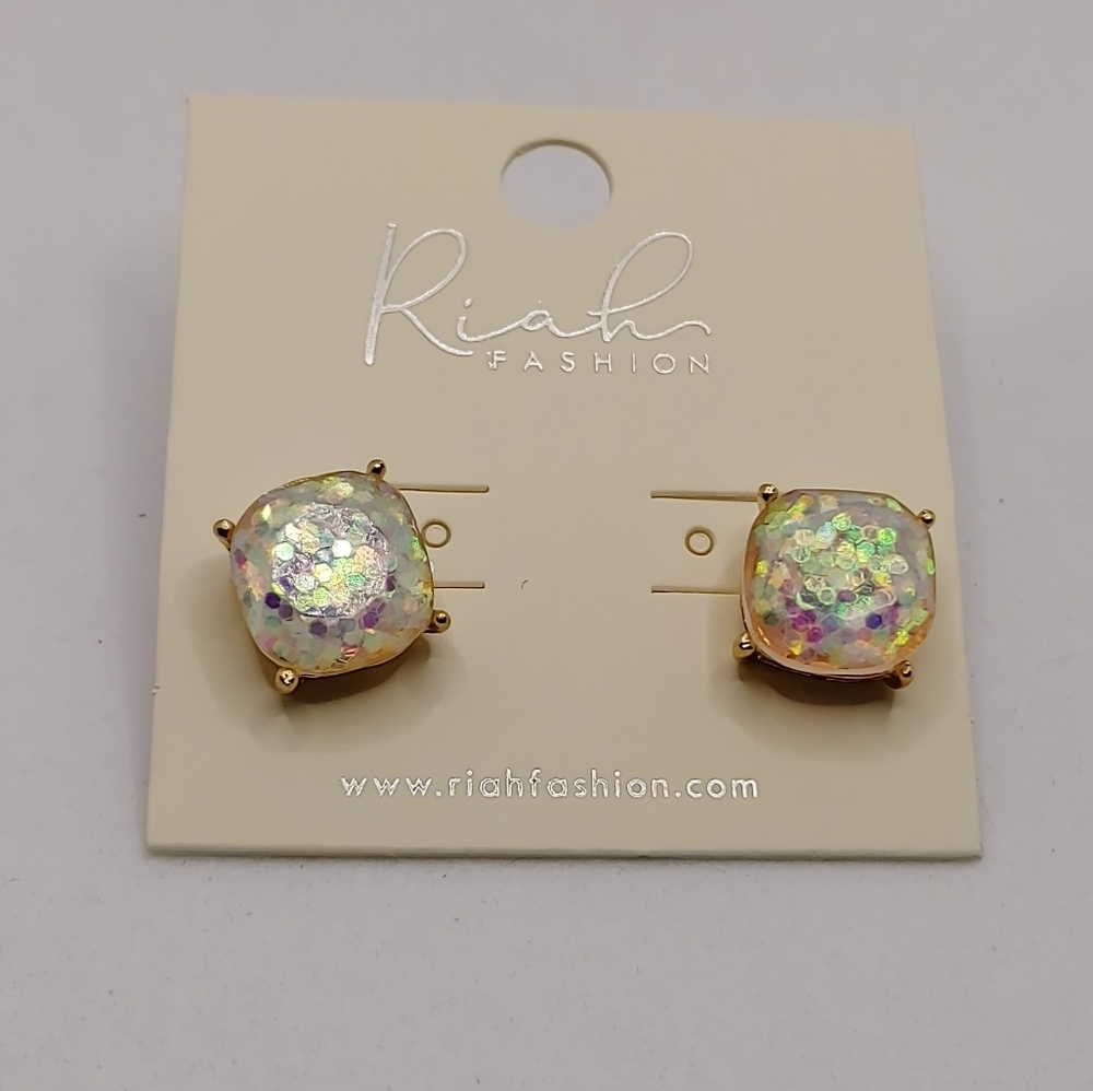 Riah Fashion Iridescent Glitter Stud Earrings Gold Square - Picture 6 of 10